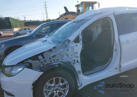 2023 Chrysler Voyager Lx из США, поврежденный, VIN 2C4RC1CG7PR574799